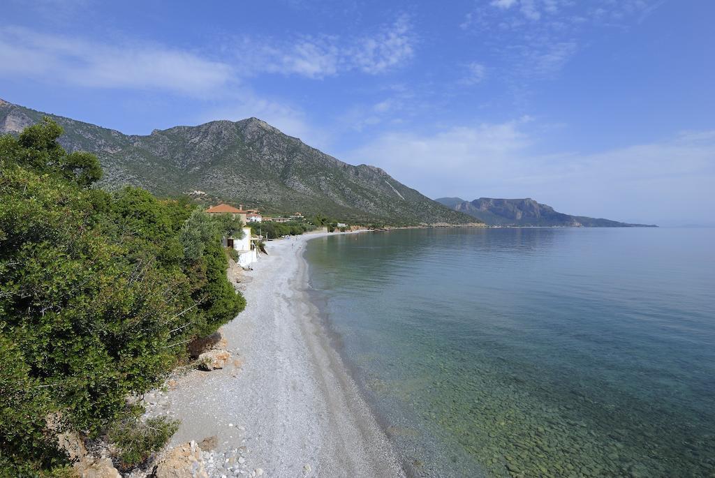 βυζαντινόν 3*